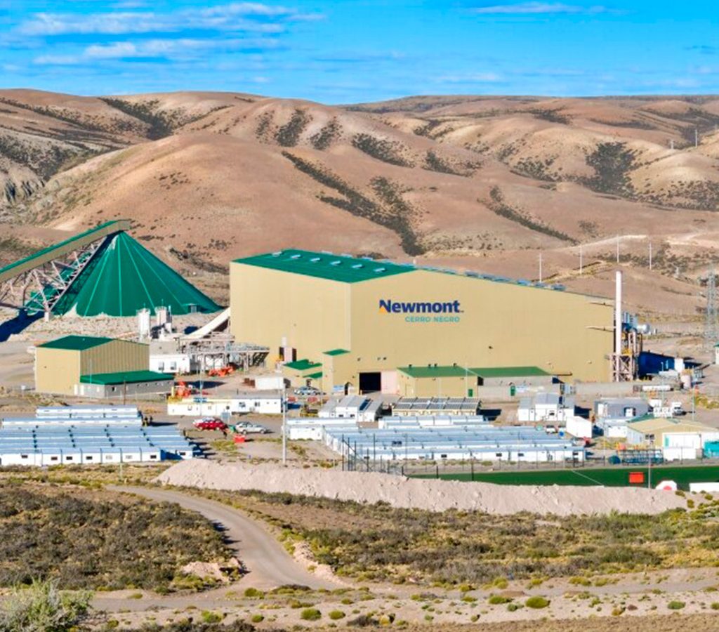 Cerro Negro se encuentra a 600 metros sobre el nivel del mar en las llanuras patagónicas bajas del sur de Argentina.| Crédito: Newmont