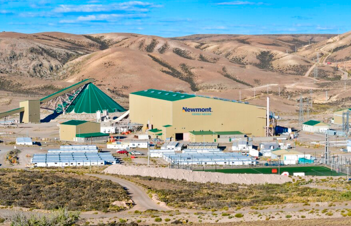 Cerro Negro se encuentra a 600 metros sobre el nivel del mar en las llanuras patagónicas bajas del sur de Argentina.| Crédito: Newmont