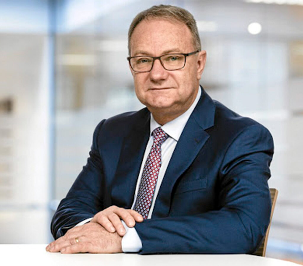 Ex CEO de Anglo American encabezará el panel internacional que investigará las causas y lecciones del accidente ocurrido el 31 de julio.| Crédito: Codelco