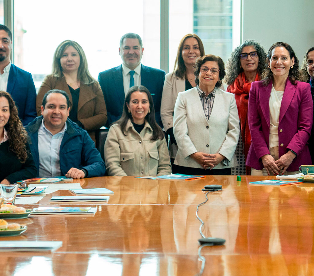 La participación de mujeres en empresas mineras de la Gran Minería continúa en ascenso, alcanzando un 23.1% en el primer semestre de 2025.| Crédito: Ministerio de Minería
