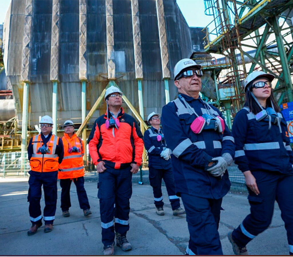 Con códigos QR, innovación y control 24-7 se protege las áreas detenidas de la Fundición Ventanas.| Crédito: Codelco