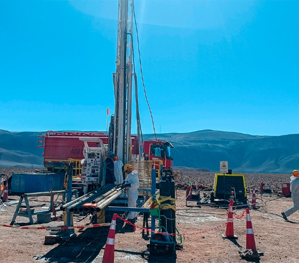 Se aprobó una cuota inicial de extracción de 545 000 toneladas métricas de LME (litio metálico equivalente) hasta 2060, que podrá ser ampliada a un máximo de 1 220 000 toneladas métricas. | Crédito: Enami