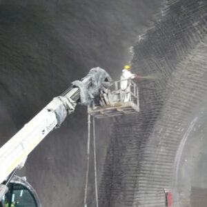 Shotcrete en túneles mineros: Seguridad y eficiencia
