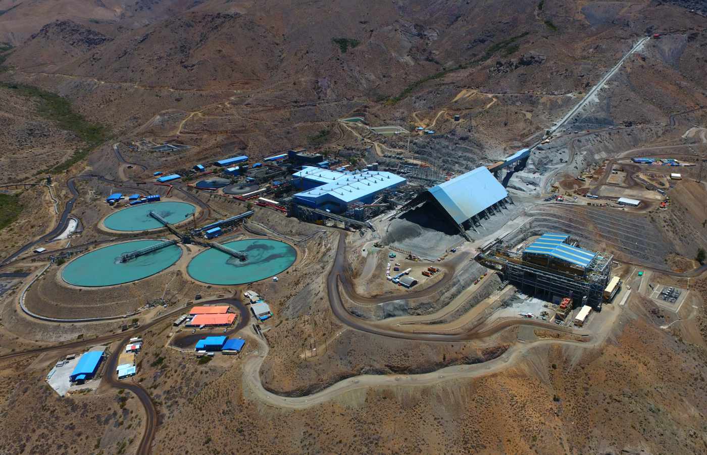 El foco ya no está solo en producir agua, sino en hacerlo bajo modelos de eficiencia energética y economía circular.| Foto: Antofagasta Minerals