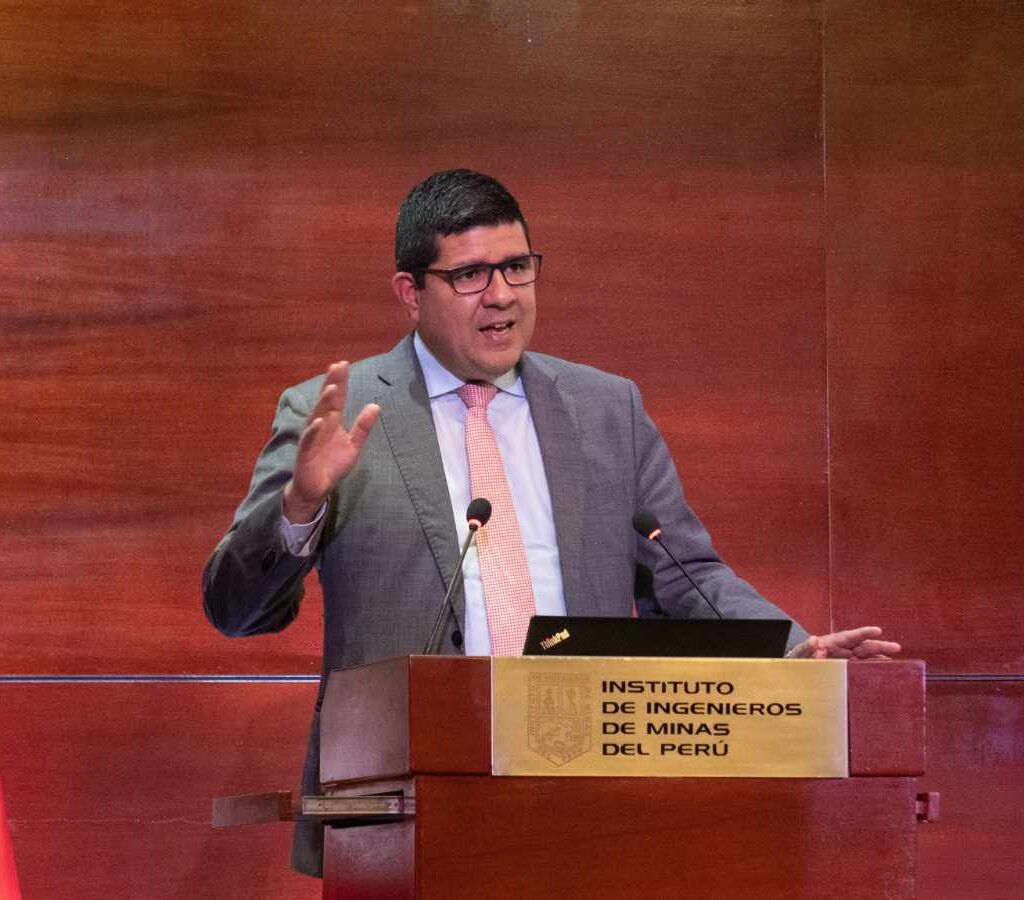 En 2025, las exportaciones totales ascienden a USD 90 000 millones, de los cuales USD 45 000 millones corresponden al cobre y al oro.| Foto: IIMP