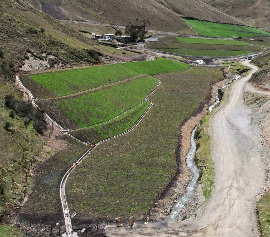 La intervención demandó una inversión de más de USD 14 millones y permitió cerrar 68 pasivos ambientales mineros de alto y muy alto riesgo.| Foto: AMSAC