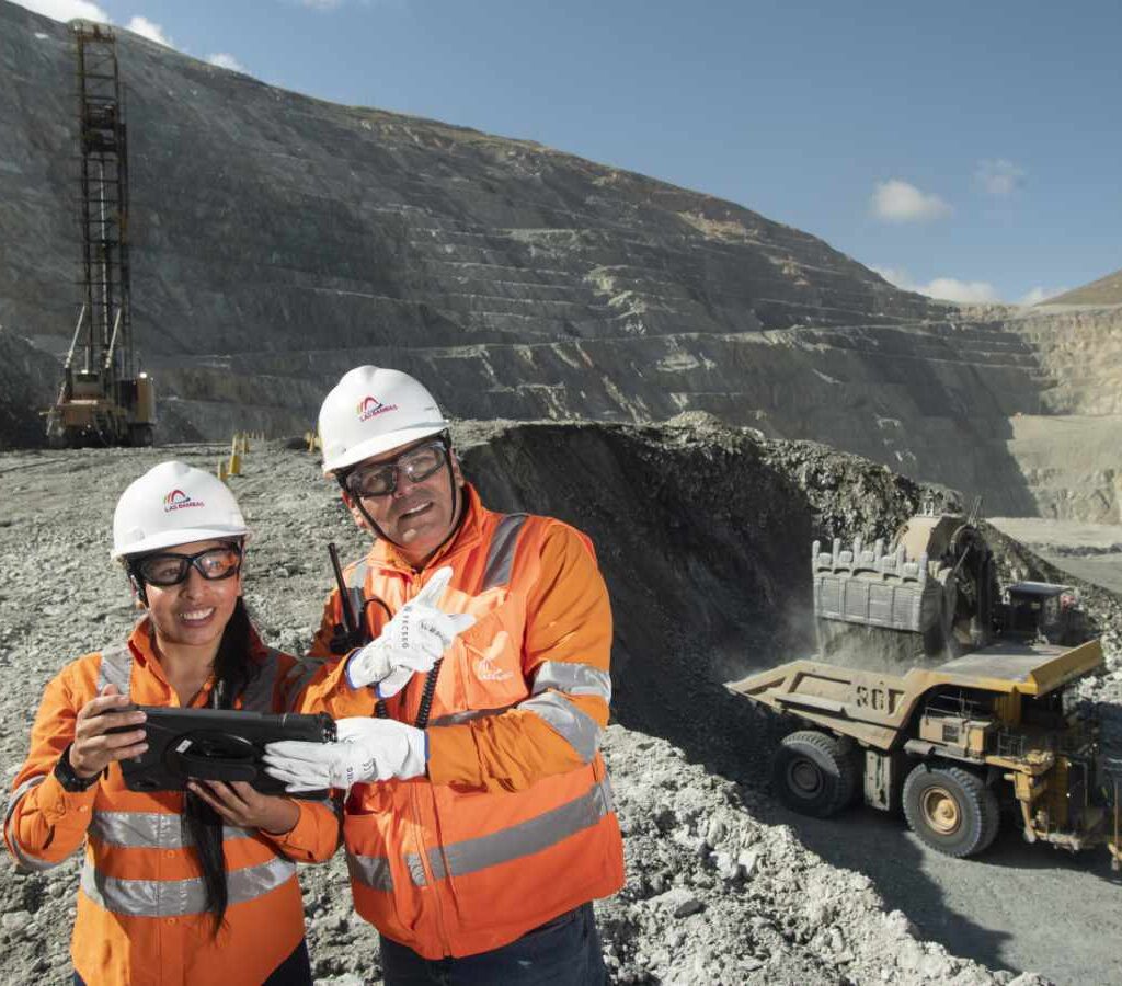 Con una estrategia que va más allá de la tecnología, la compañía transforma su operación desde las personas, los procesos y la cultura digital.| Foto: MMG