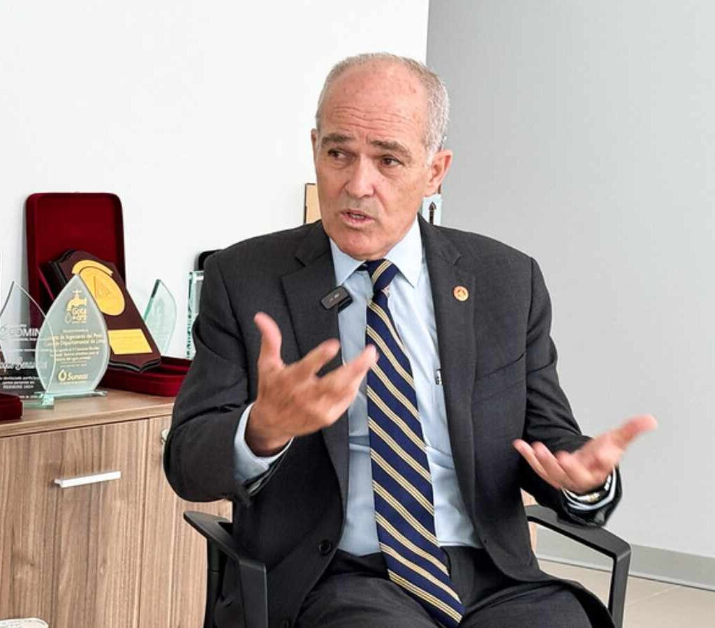 Benavides remarcó el peso estratégico de la minería en la economía nacional, su impacto en la matriz energética y su capacidad para articular desarrollo en las regiones.| Foto: IIMP