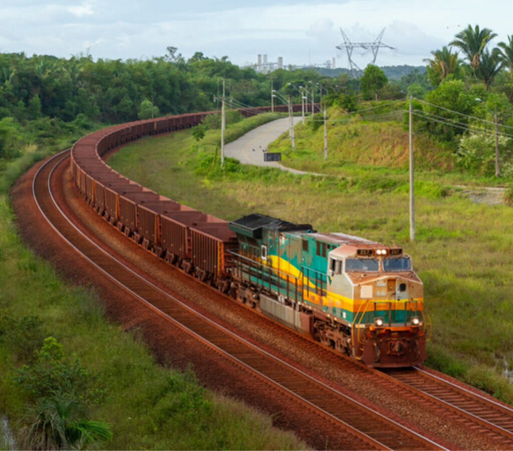 La adopción del sistema PTC aumenta la previsibilidad y la fiabilidad en las operaciones ferroviarias.| Foto: Cristiano Oliveira / Vale