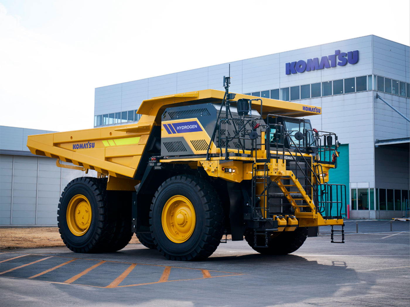 Komatsu avanza en el uso de motores de hidrógeno