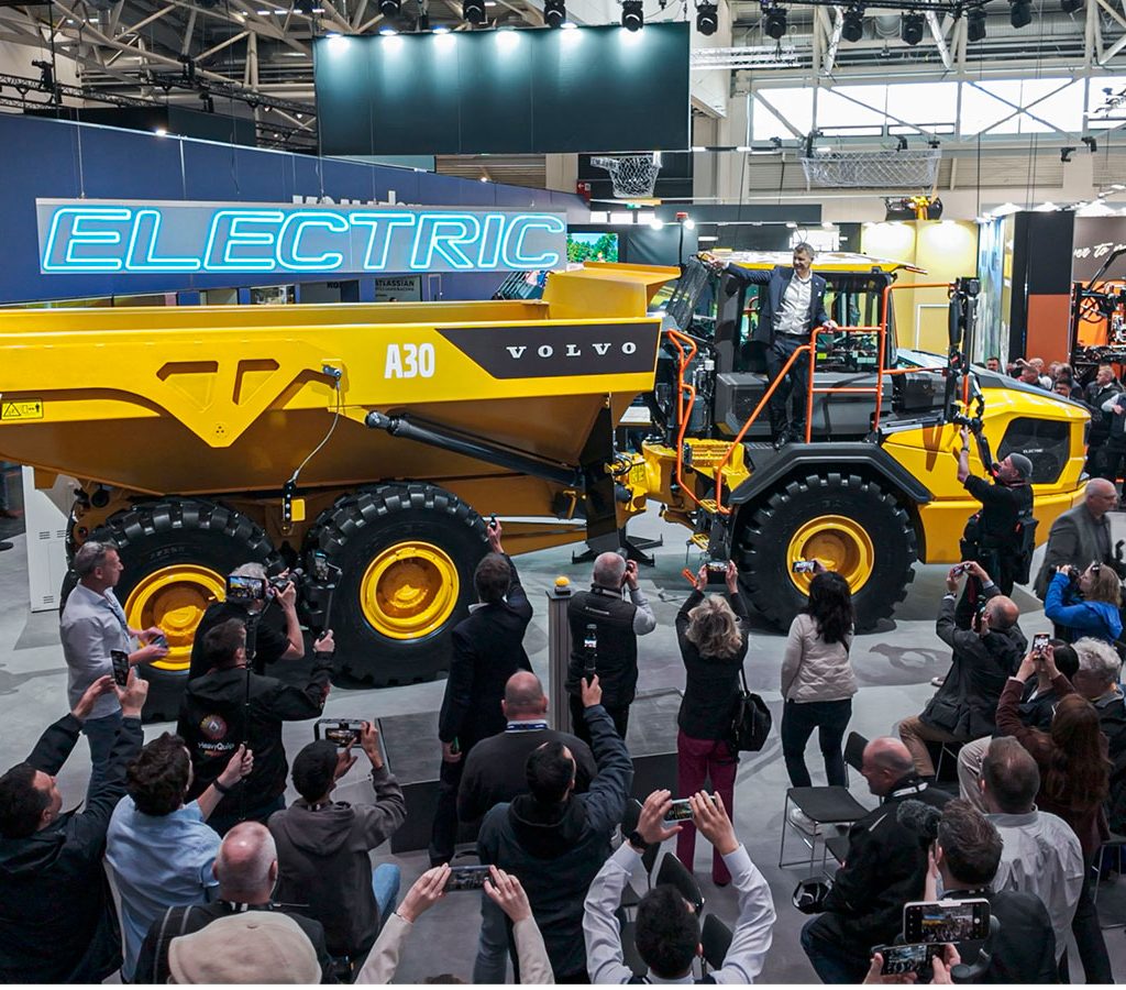 El A30 Electric es de 29 toneladas y el A40, de 39 toneladas.| Crédito: Volvo CE