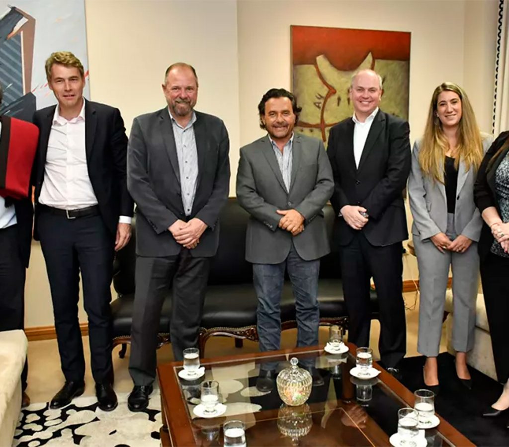 En el encuentro se presentó a quien será próximamente presidente y director general del grupo francés Eramet, Paulo Castellari.| Crédito: Gobierno de Salta