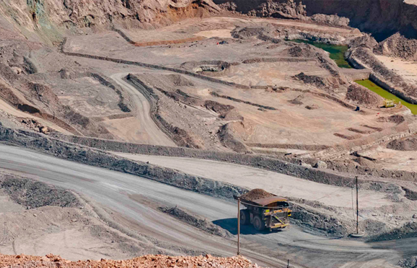 El proyecto permite a la compañía utilizar la misma fuente de agua que hoy usa hasta el año 2028, mientras avanzan los estudios necesarios para poder extender sus operaciones hasta el año 2051, utilizando agua de mar o de otras fuentes alternativas.