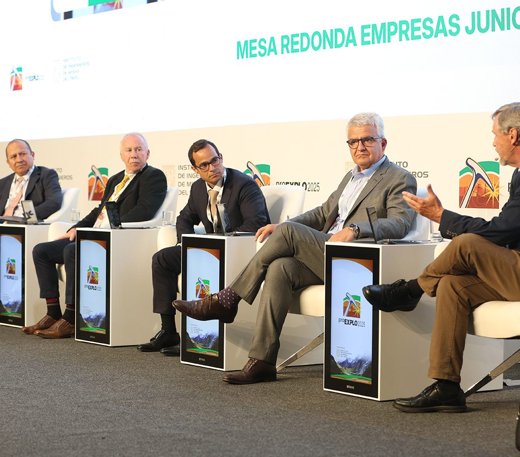 Líderes de empresas juniors afirman que el Perú mantiene un potencial geológico y un talento técnico que ha llevado al país a exportar perforistas al mundo.| Crédito: IIMP