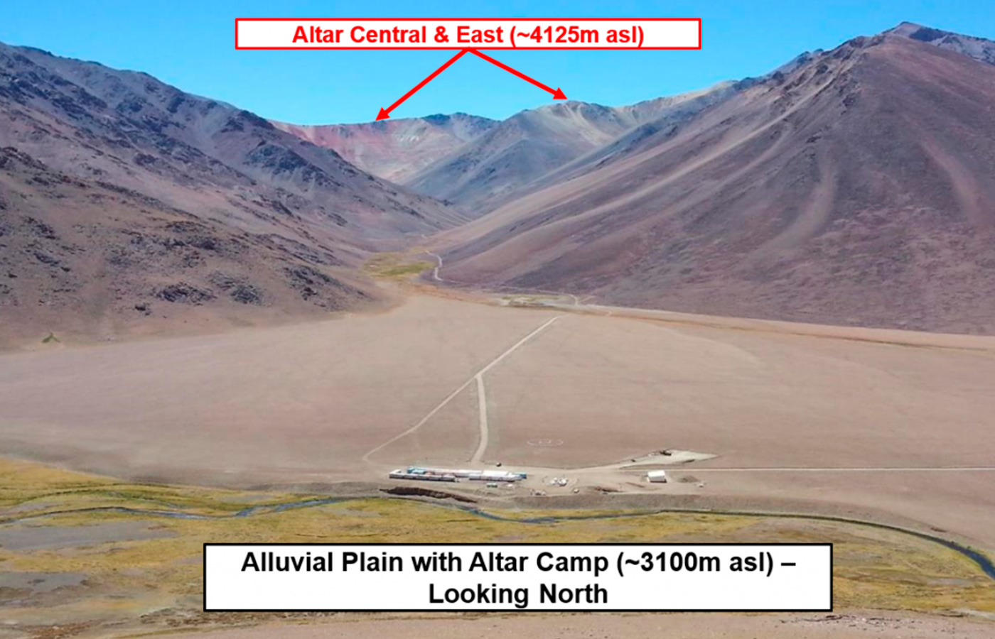Los pozos realizados se agrupan en dos categorías: aquellos que se ubican entre perforaciones existentes y otros ubicados en los bordes del yacimiento.| Crédito: Aldebaran Resources