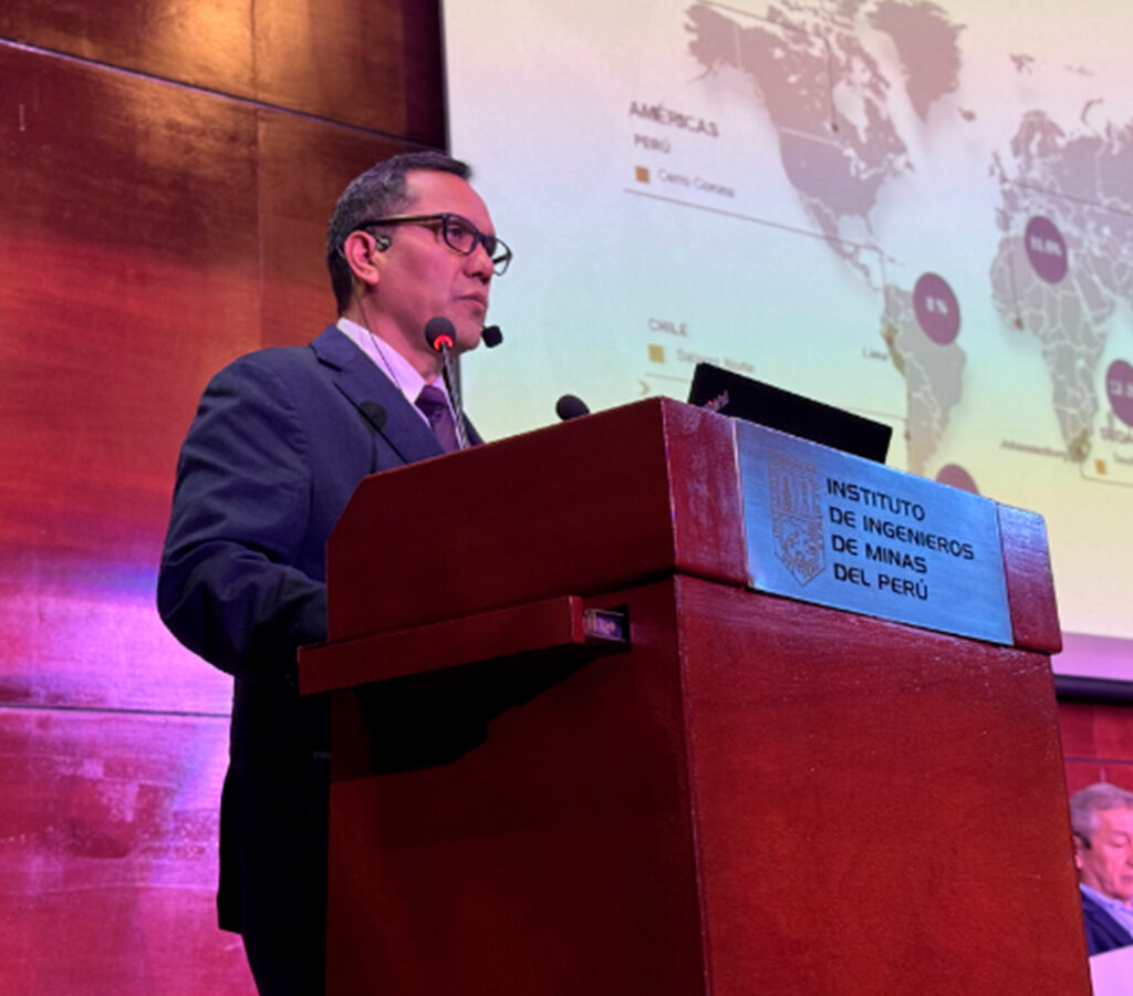 Luis Villegas, gerente senior de Operaciones en la Unidad Minera Cerro Corona, resaltó que diversas iniciativas de innovación están generando mejoras en eficiencia, costos y producción.| Crédito: IIMP