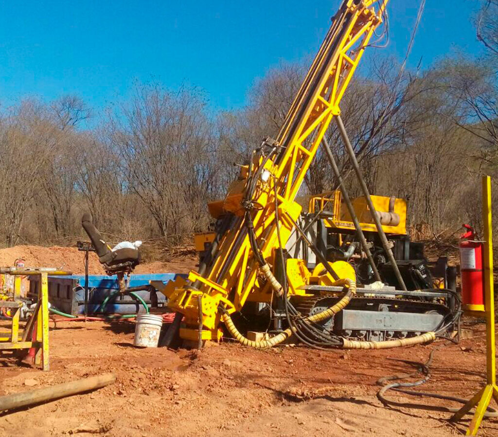 El proyecto se encuentra a 160 km al este de Hermosillo, Sonora, dentro del prolífico cinturón de pórfido de cobre de Laramide, aproximadamente a 265 km al sureste de la mina Cananea (del Grupo México).| Crédito: Aztec