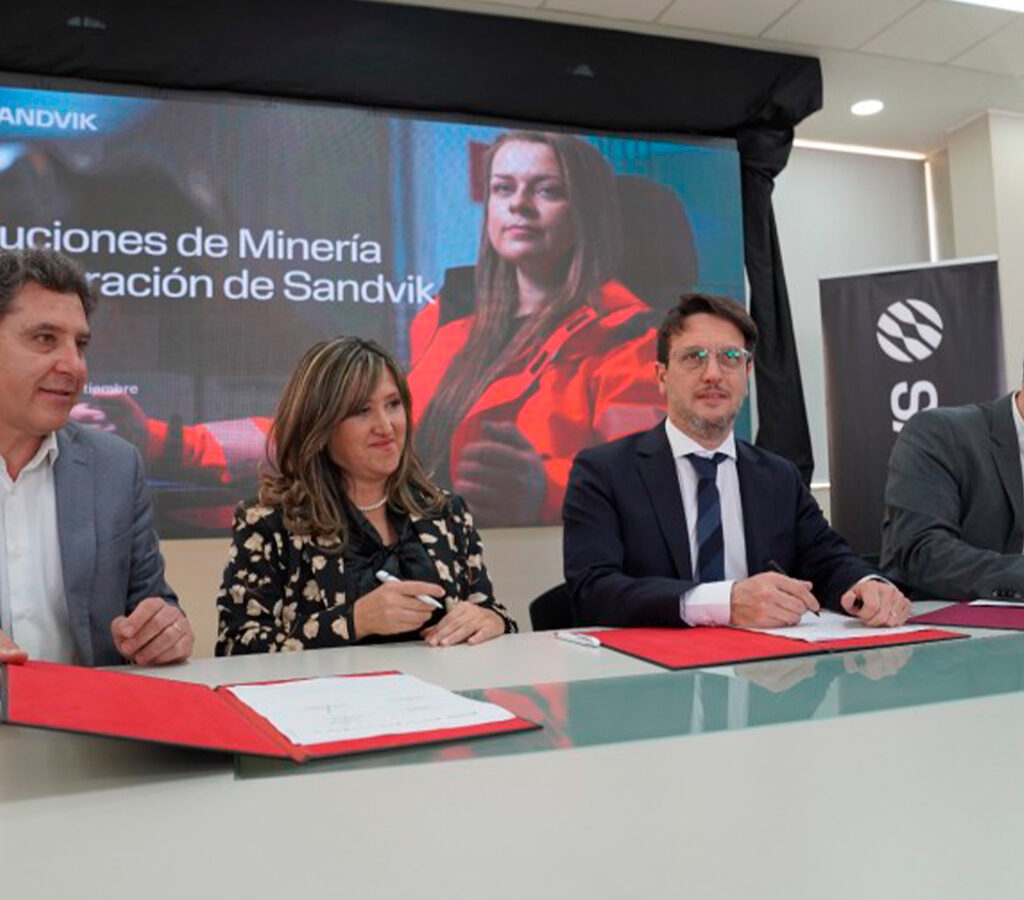 Los ministerios de Minería, Educación y Producción, junto con Sandvik Argentina S.A., firmaron un acuerdo clave para fortalecer la capacitación técnica en comunidades mineras.| Crédito: Gobierno de San Juan