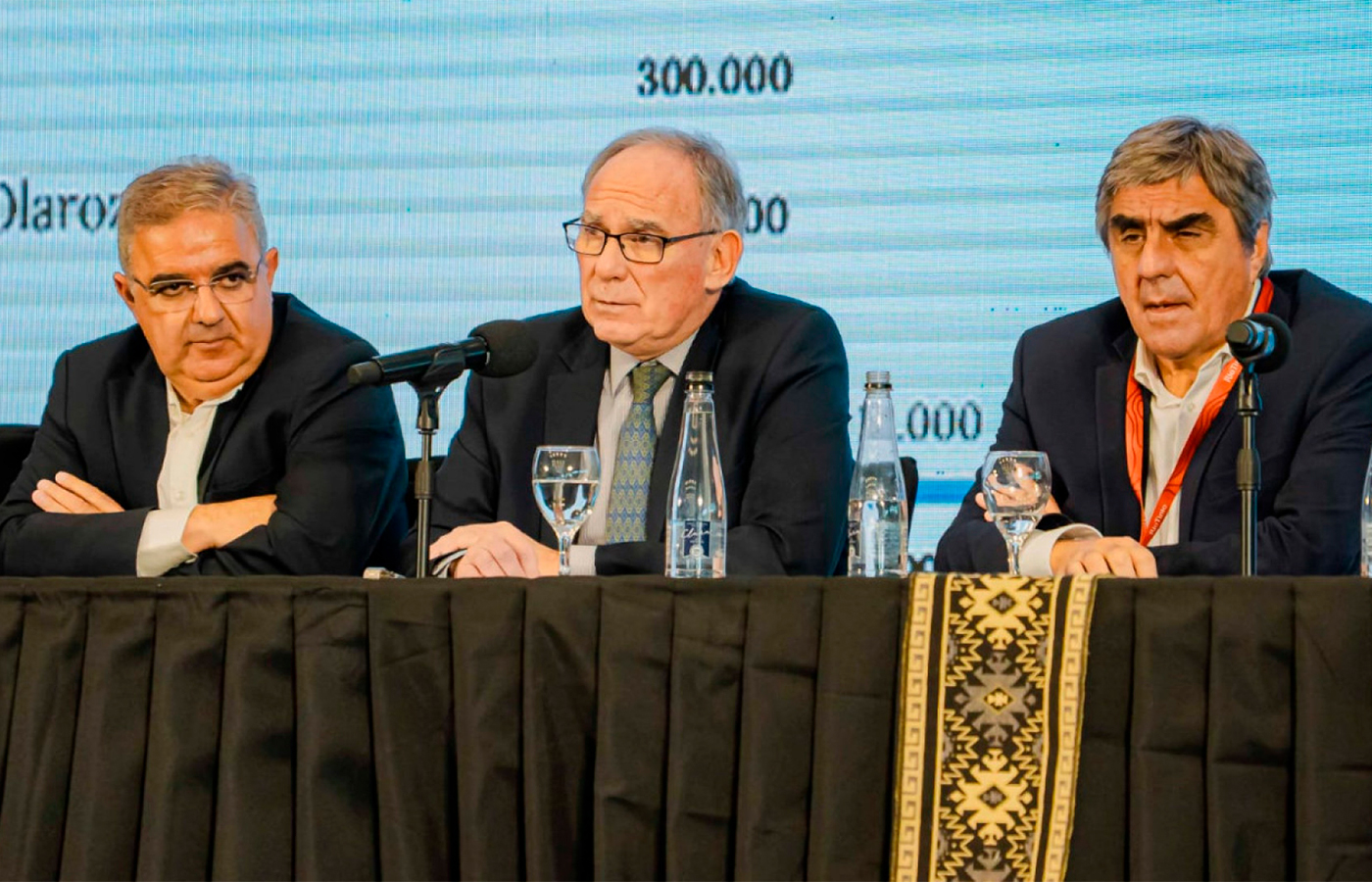 El secretario Luis Lucero anticipó que el sector minero tendrá en los próximos 10 años un crecimiento superior al 250% adicional, alcanzando 15 plantas en operación.| Crédito: Ministerio de Economía