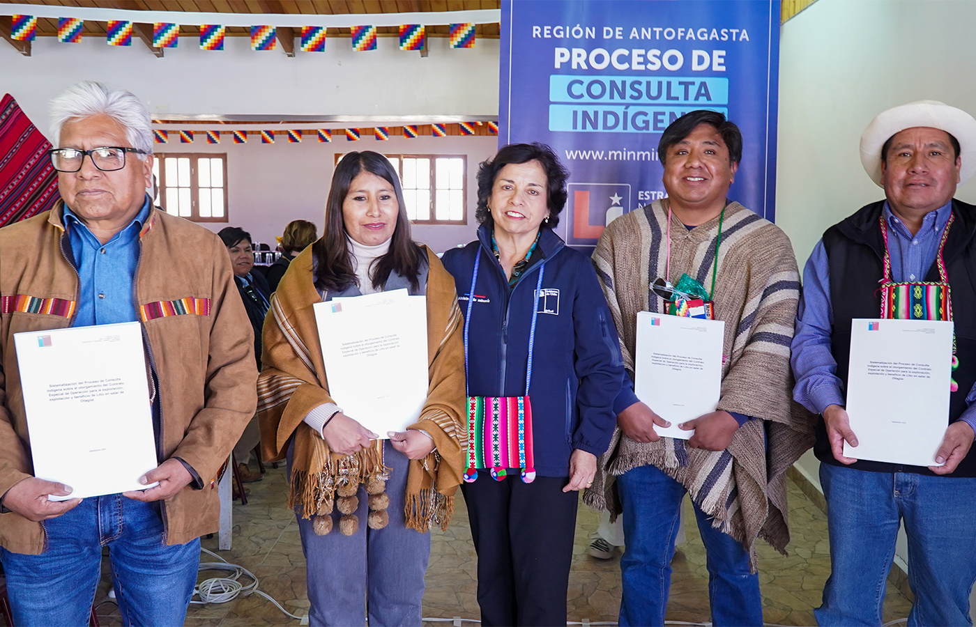 La ministra de Minería, Aurora Williams, encabezó actividad de cierre en Ascotán, comuna de Ollagüe.| Crédito: Ministerio de Minería de Chile