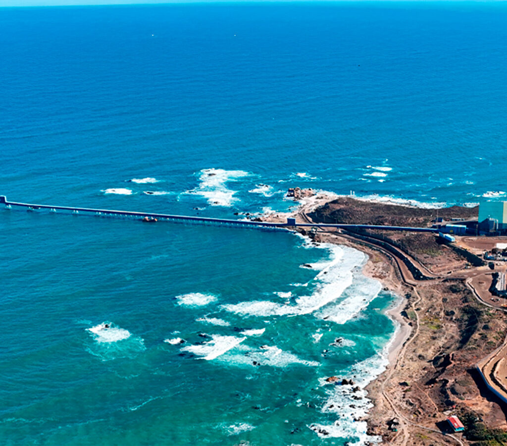 Las obras de construcción, que avanzan de acuerdo con lo planificado, ya alcanzaron el punto de mayor contratación de mano de obra. Se espera que el proyecto entre en operación en 2027.| Crédito: Antofagasta Minerals