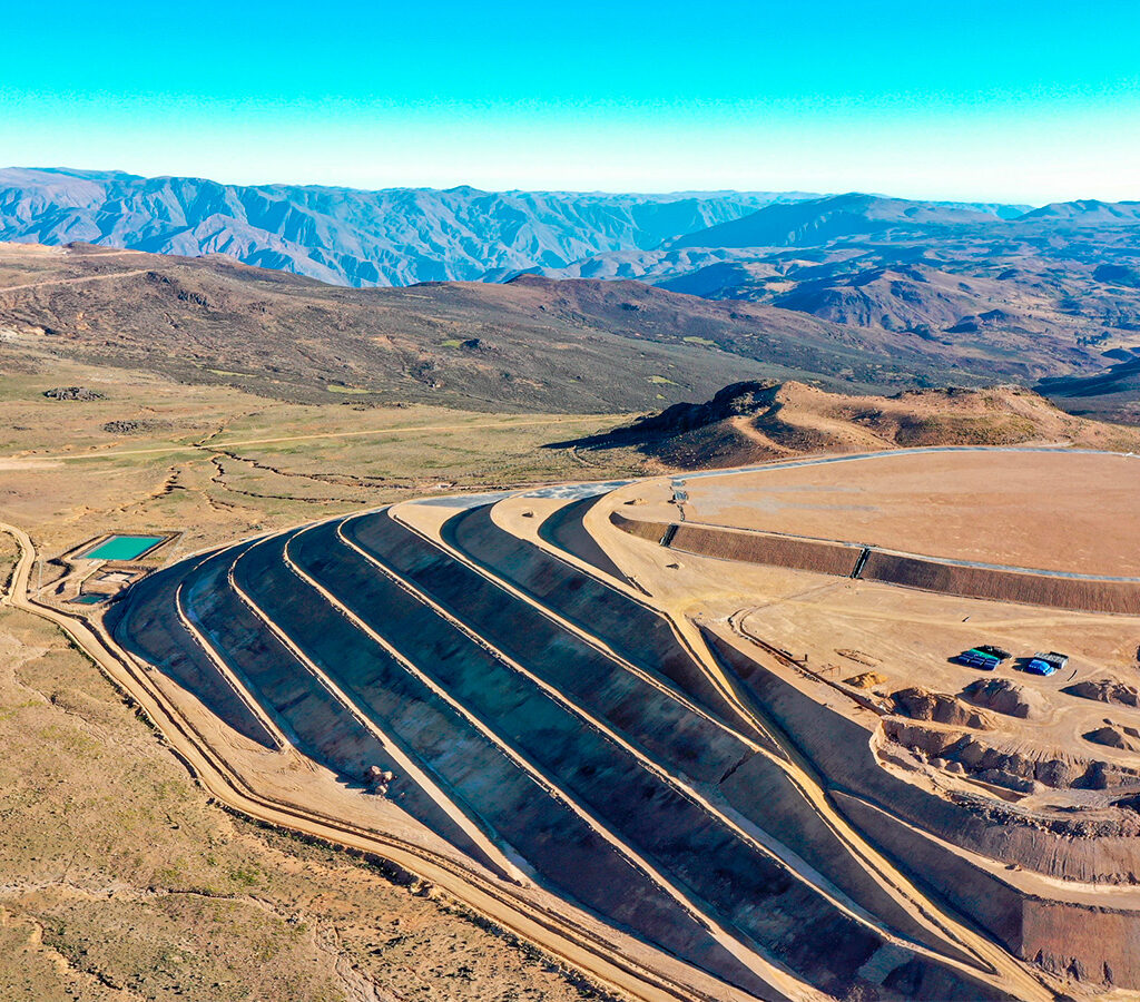 El documento consolida disposiciones vigentes para un cierre responsable de operaciones mineras en el Perú.| Imagen referencial / Crédito: ©Hector William Luque Coyla - Dreamstime