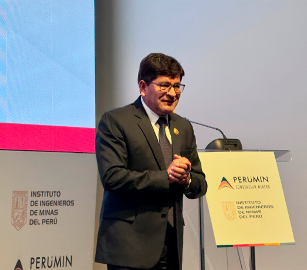 Rohel Sánchez detalló que se espera que se le otorgue al proyecto el derecho de servidumbre a fines de año, y que la ANA emita su autorización para uso de agua residual en 2026.| Crédito: IIMP