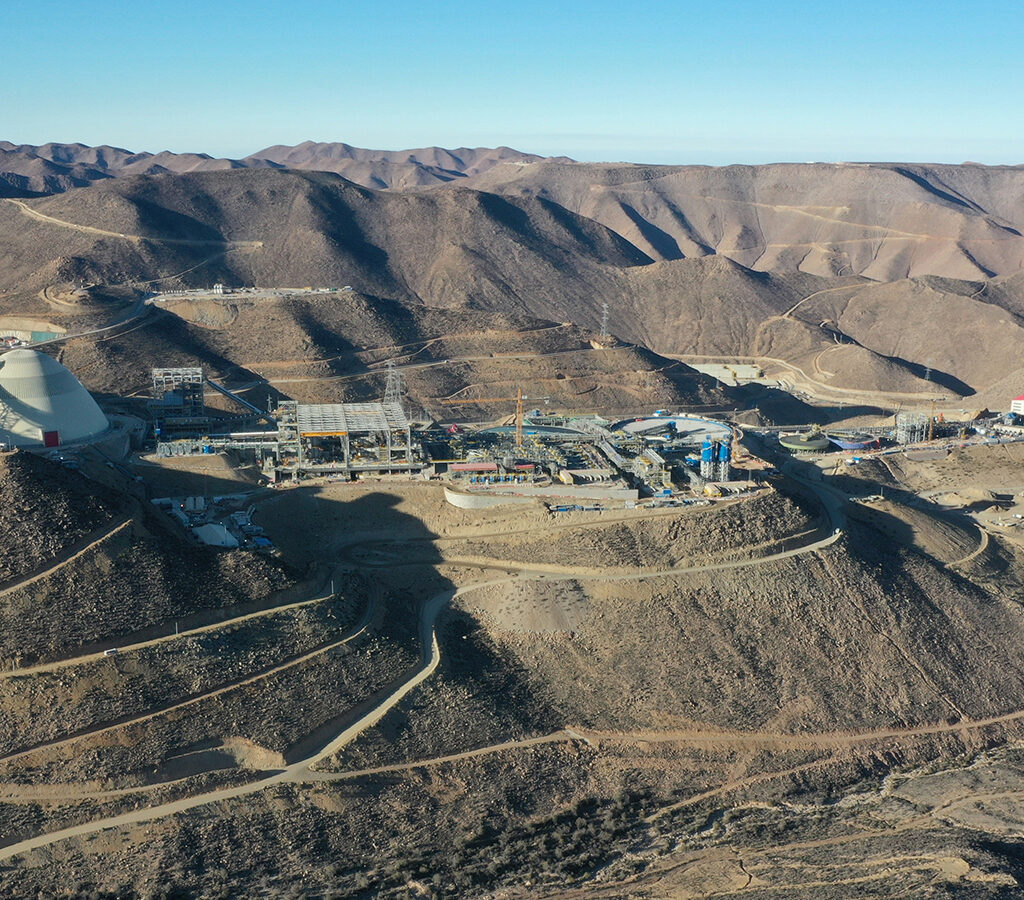 En Perú, Anglo American opera la mina Quellaveco, ubicada en Moquegua.| Crédito: Anglo American