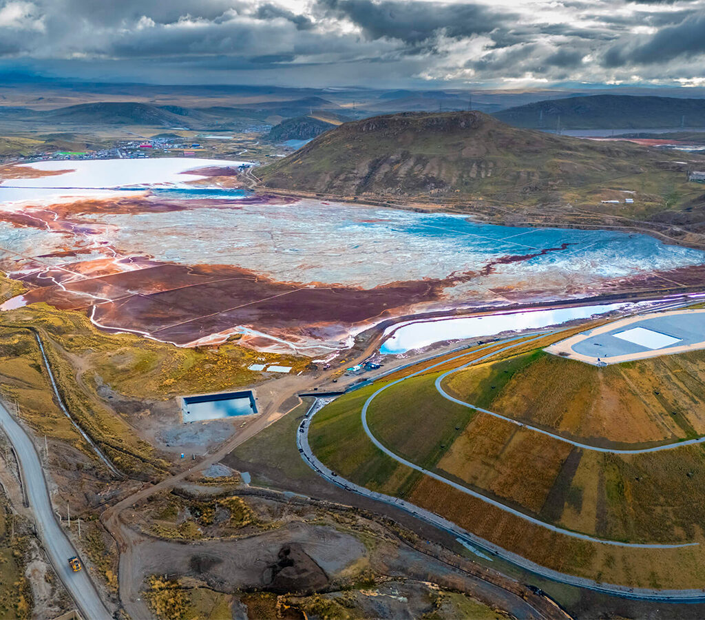 El proyecto Quiulacocha busca revalorizar relaves y residuos históricos acumulados durante más de un siglo de explotación minera en Cerro de Pasco, Perú.| Crédito: Cerro de Pasco Resources