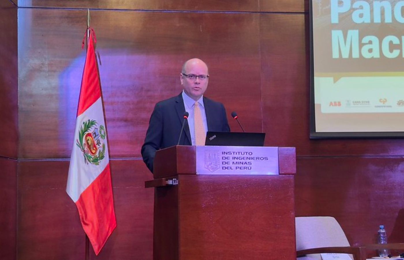 Vicepresidente del IIMP destaca que la aprobación del Plan de Participación Ciudadana para la modificación del EIA-d de Pallancata fortalece la confianza regulatoria, pero advierte riesgos por el avance del oro ilegal.| Crédito: IIMP