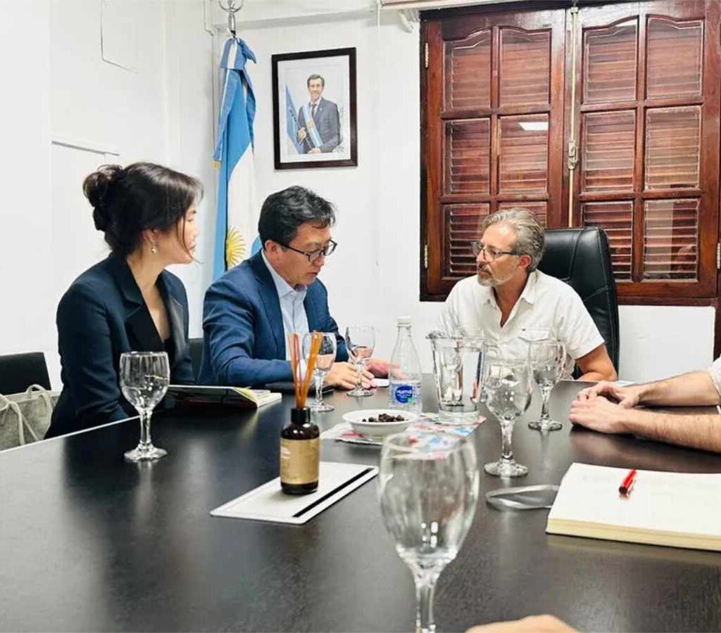 En los sectores del acero inoxidable y la industria química, Tsingshan es una de las empresas más importantes del mundo.| Foto: Gobierno de Jujuy