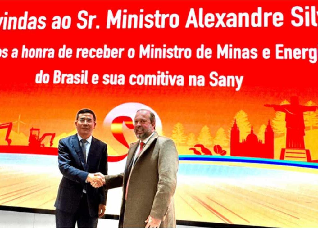 Durante la reunión, SANY presentó sus soluciones avanzadas de sistemas de almacenamiento de energía en baterías (BESS).| Foto: MME