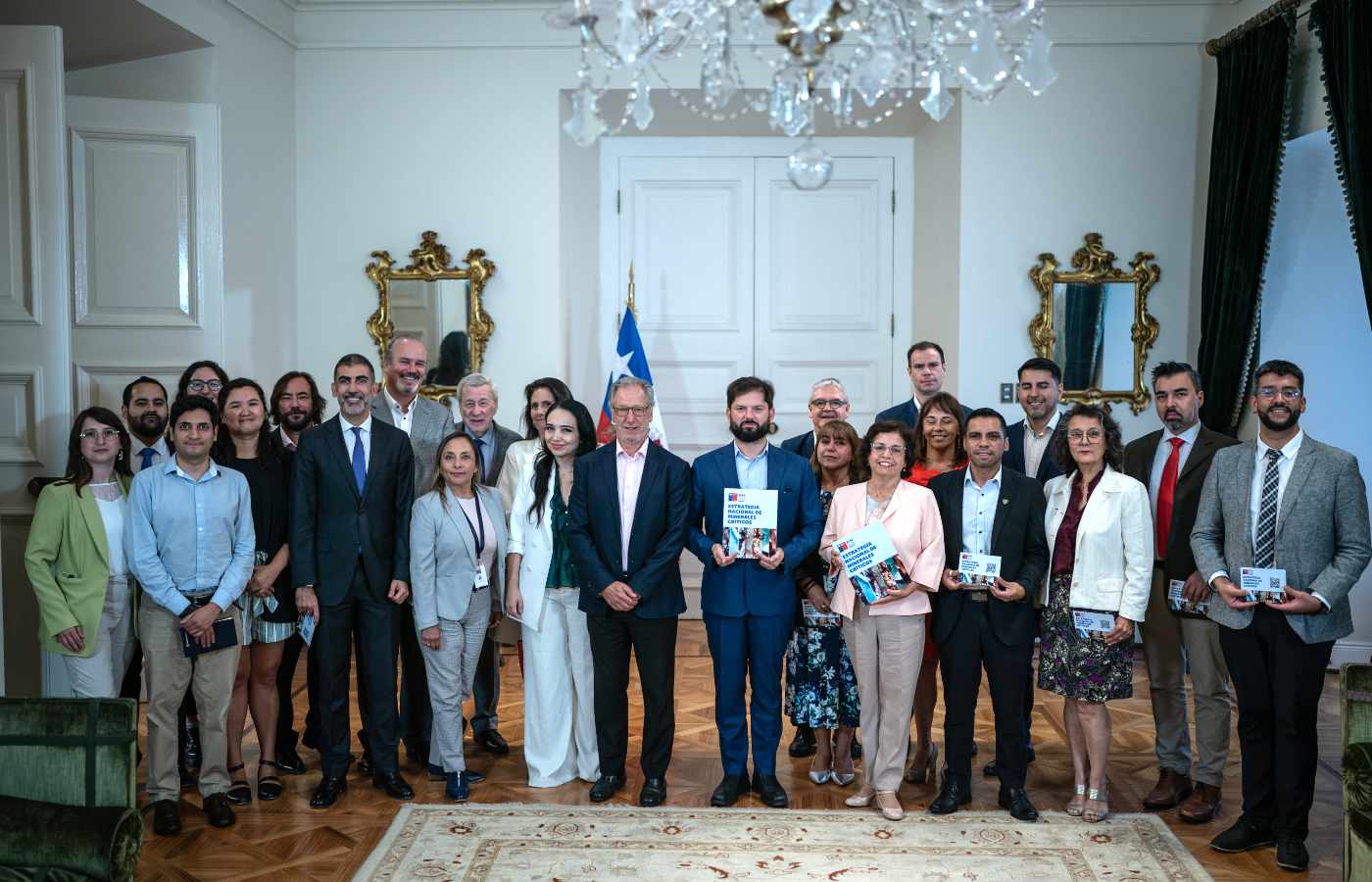 El documento es el resultado de un amplio proceso participativo que incluyó un Comité Consultivo de Alto Nivel, un comité técnico con más de 120 especialistas, talleres regionales y una consulta ciudadana a nivel nacional.| Foto: Ministerio de Minería