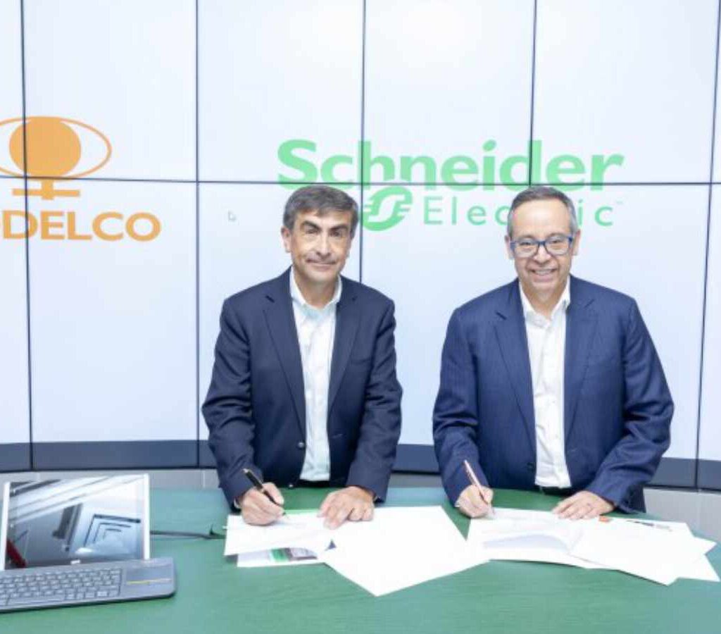 Ambas empresas establecieron una alianza estratégica para el desarrollo y aplicación de tecnologías en automatización, analítica avanzada, gemelos digitales y gestión energética.| Foto: Codelco