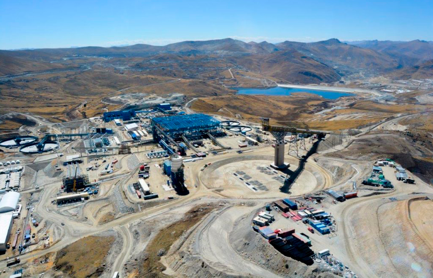 El sector alcanzó USD 6228 millones, su mayor nivel en una década, impulsado por infraestructura y exploración.| Foto: MMG