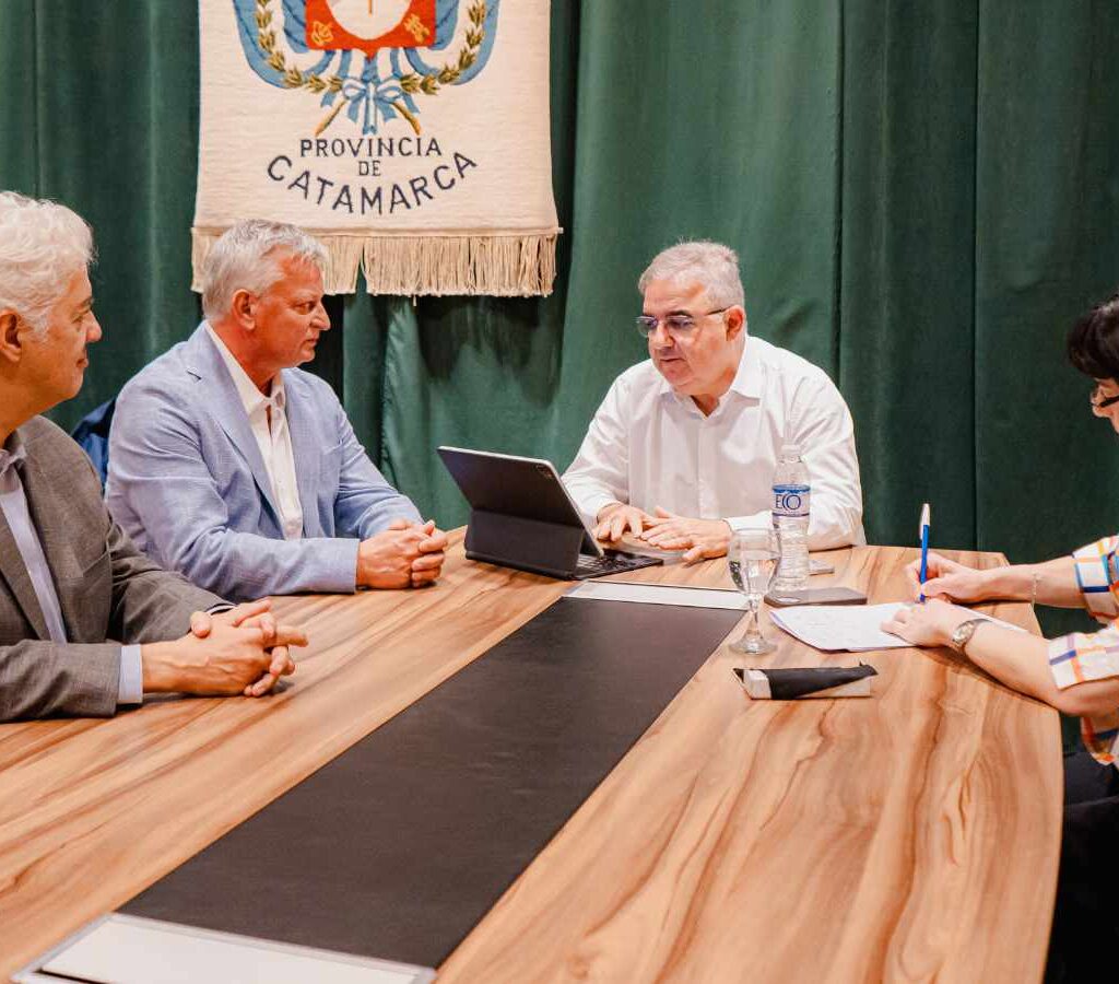 La empresa tiene previsto iniciar en septiembre las primeras perforaciones.| Foto: Gobierno de Catamarca