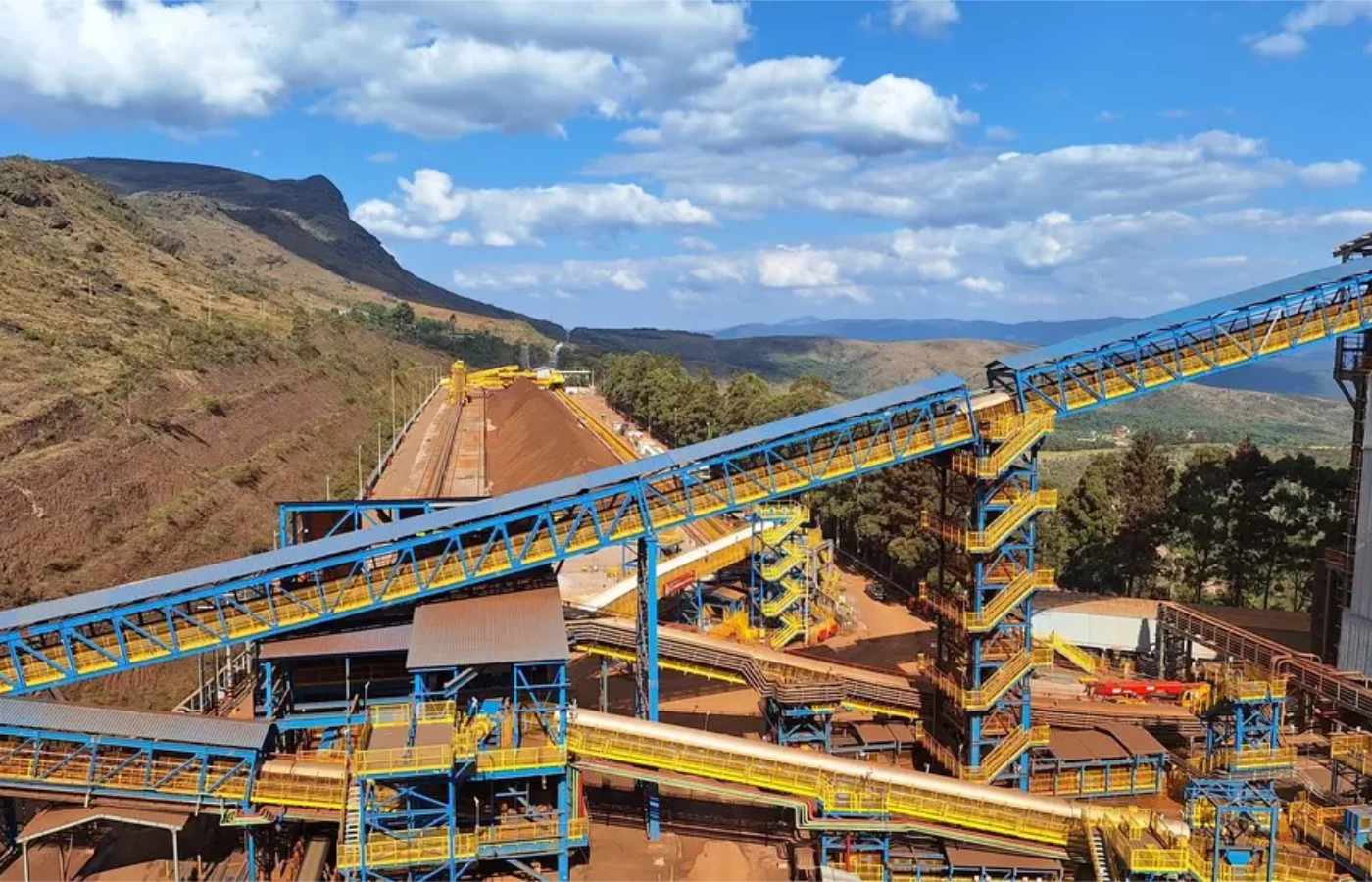 La mina Capanema produce mineral de hierro a partir de material depositado en una pila de estéril, operando de forma totalmente circular.| Foto: Vale