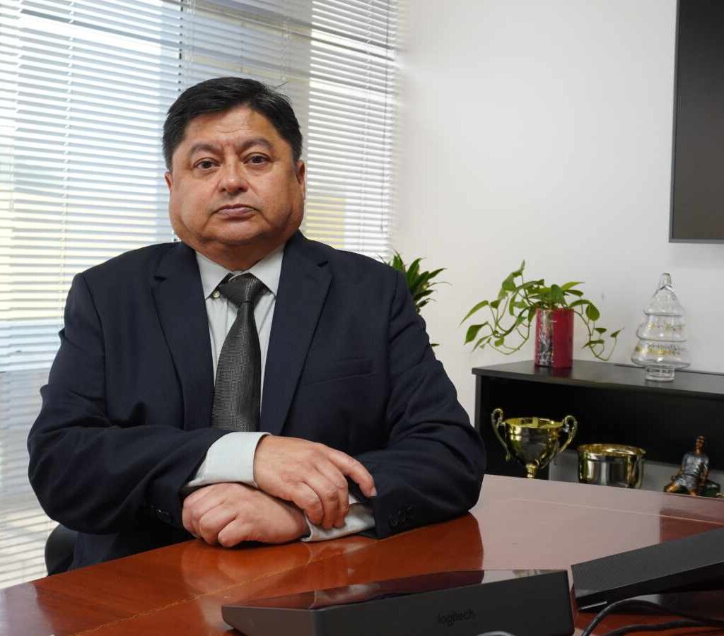 El responsable del Core Shack de proEXPLO 2026 advierte que el país mantiene una alta prospectividad en cobre y metales preciosos, pero enfrenta trabas regulatorias y sociales que frenan nuevas inversiones en exploración.| Foto: IIMP