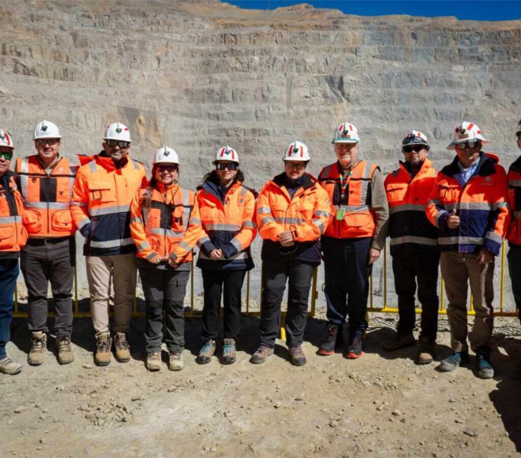 La invitación había sido extendida por el presidente del directorio de la estatal, Máximo Pacheco.| Foto: Codelco