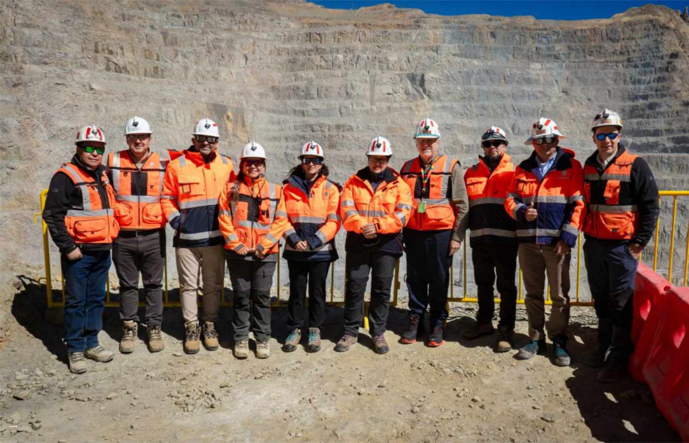 La invitación había sido extendida por el presidente del directorio de la estatal, Máximo Pacheco.| Foto: Codelco