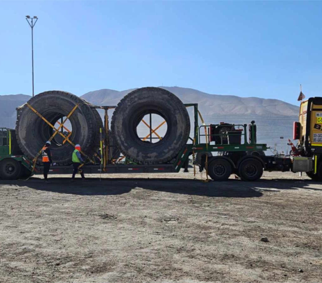 Con iniciativas de recauchaje y reutilización, la estatal transforma residuos en recursos y reduce costos e impacto ambiental.| Foto: Codelco