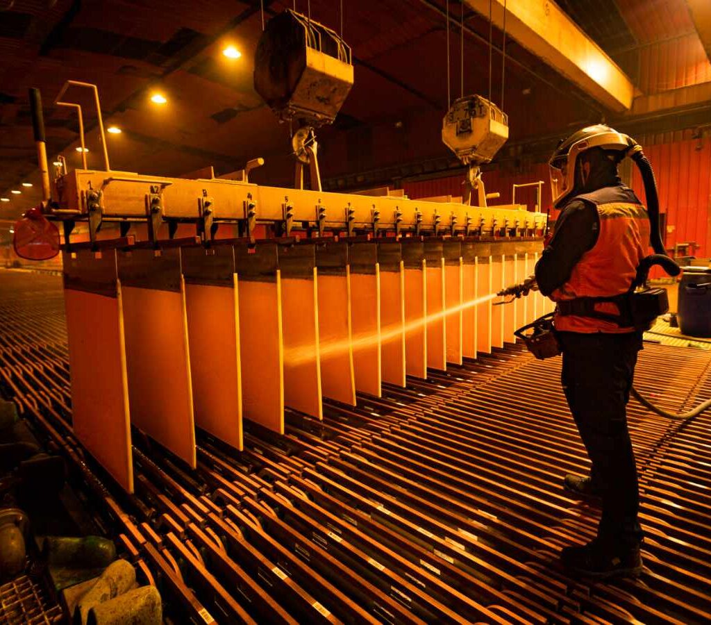 Con este logro, todas las compañías de la minera cuentan con acreditación para comercializar su producción en los dos mercados de metales más relevantes del mundo.| Foto: Antofagasta Minerals