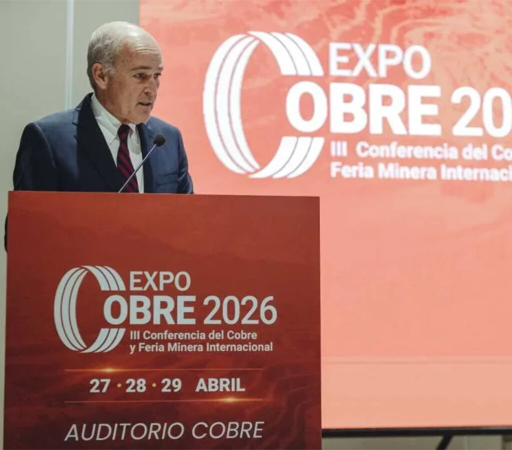 Roque Benavides destacó el potencial cuprífero del país, aunque advirtió desafíos como permisología, corrupción, inseguridad, informalidad y minería ilegal.| Foto: ExpoCobre 2026