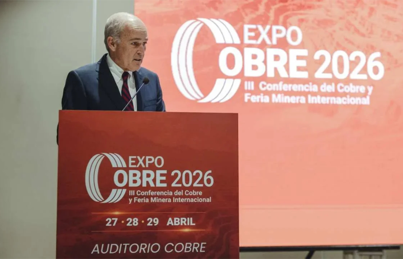 Roque Benavides destacó el potencial cuprífero del país, aunque advirtió desafíos como permisología, corrupción, inseguridad, informalidad y minería ilegal.| Foto: ExpoCobre 2026