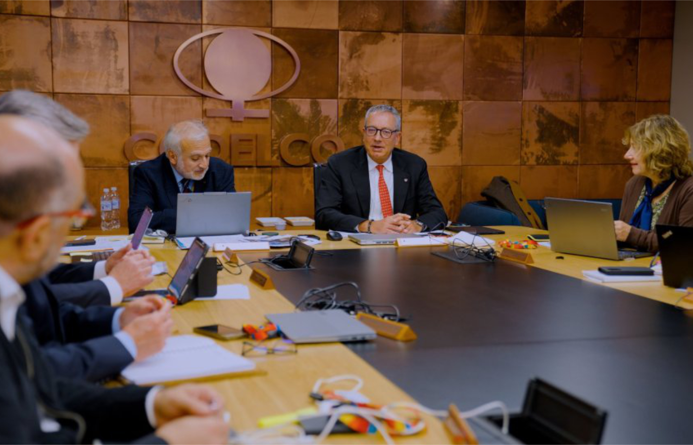 En la instancia se destacó la necesidad de actuar con responsabilidad y visión de largo plazo en un momento considerado como desafiante.| Foto: Codelco