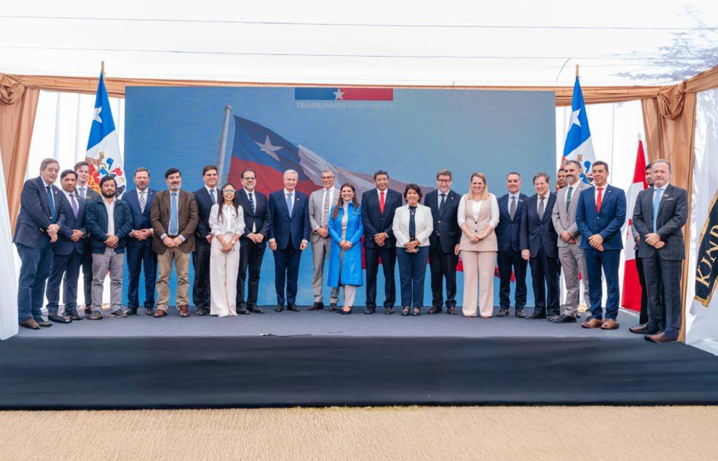 La empresa canadiense Kinross pondrá en marcha la operación minera más relevante de Atacama y el país para los próximos diez años.| Foto: Gobierno de Chile