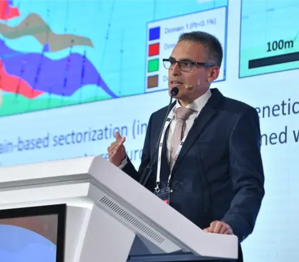 Para Jorge Gamarra, el avance del puerto de Chancay y la renovación de convenios con comunidades locales serán claves para el desarrollo futuro de Ayawilca.| Foto: proEXPLO 2026