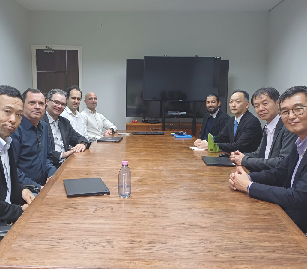 La cooperación entre SGB y RESTEC, facilitada por JICA, amplía el acceso gratuito a imágenes satelitales de alta resolución para proyectos de gestión territorial y reducción de riesgos.| Foto: Tariana Fernandes/SGB