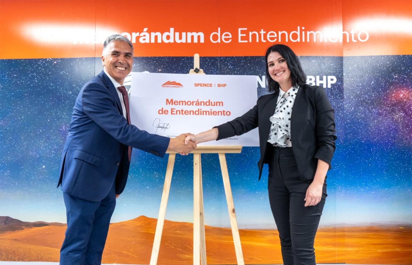 El acuerdo busca aprovechar la cercanía geográfica entre ambas faenas y explorar oportunidades de colaboración comercial que permitan generar economías de escala en ámbitos relevantes para sus respectivas operaciones.| Foto: BHP