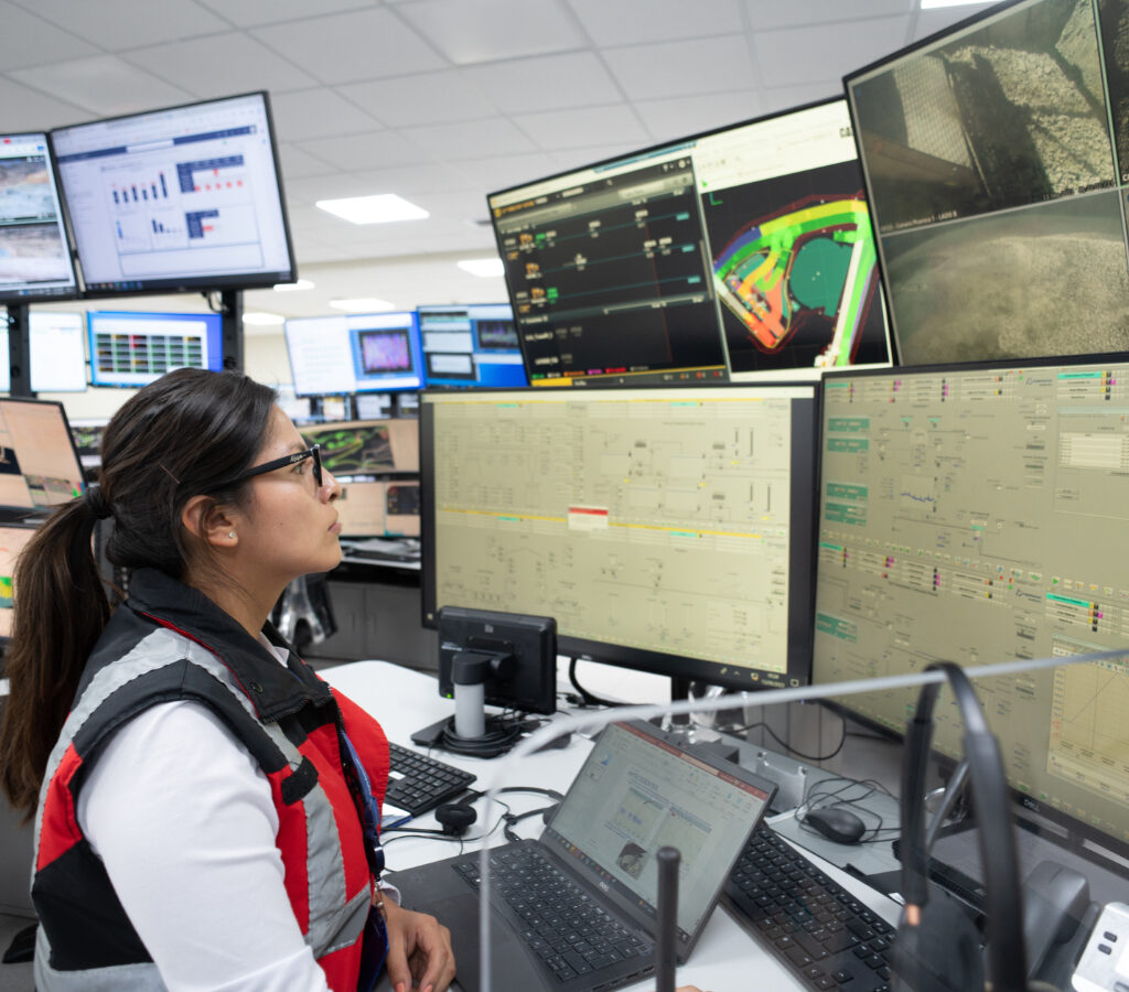 La IA se consolida como una herramienta clave para aumentar la productividad y eficiencia en la minería moderna.| Foto: Anglo American
